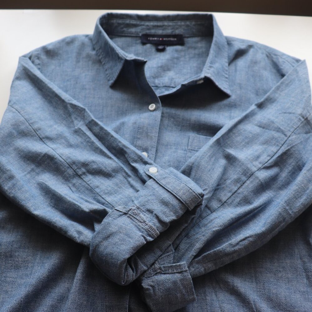 Tommy Hilfiger Chambray Roll Tab Sleeve Classic Fit Casual Button Shirt Large - Picture 4 of 10